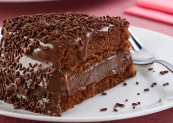 Brasil está no top 10 melhores bolos de chocolate do mundo