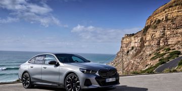 BMW confirma o lançamento do i5