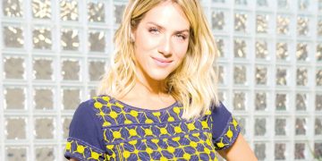 Giovanna Ewbank traduz o “Quem Não Pode se Sacode”