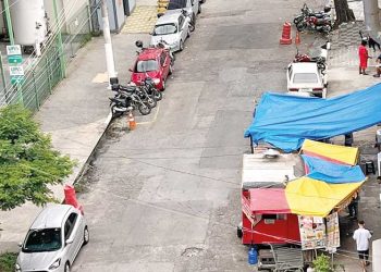 Moradores do Parque São Jorge pedem fiscalização contra abusos de comércios