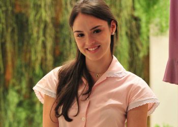 Isabelle Drummond está na tevê desde a infância