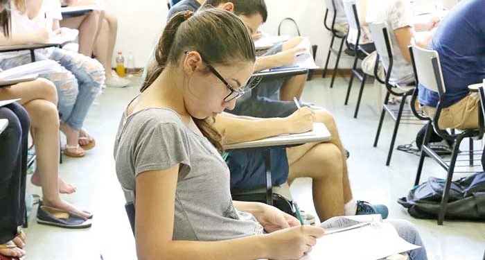 Datas de provas do vestibular e análise de obras são reveladas