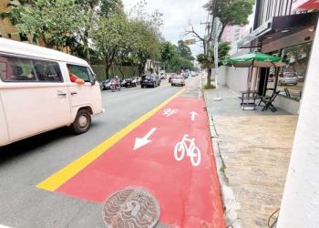 Como ciclistas e motoristas vão conviver com ciclofaixa da Rua Eleonora Cintra?