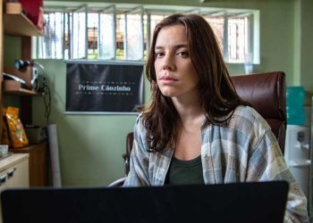 Alice Wegmann foi bastante delicada na segunda temporada de “Justiça”
