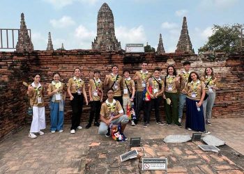 Alunos do Colégio Objetivo Penha representaram o Brasil na Tailândia