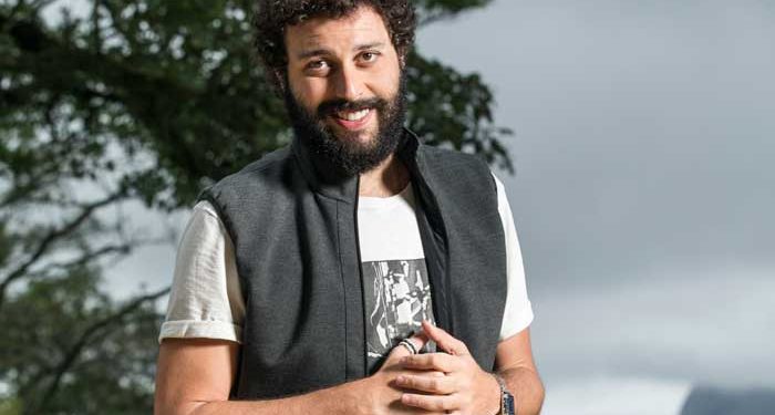 No elenco da série “Matches”, Pedroca Monteiro valoriza interação com colegas de elenco