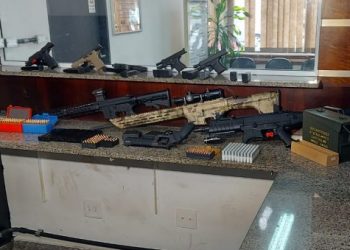 MP apreende grande quantidade de armas em prédio de luxo no Tatuapé
