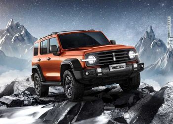 GWM Tank 300, prometido para o Brasil em 2025, encara off-road sem abrir mão do luxo