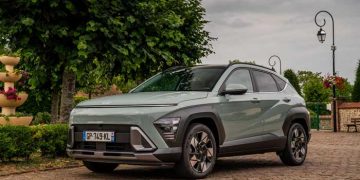Hyundai Kona Hybrid ousa no design e é sóbrio na eficiência