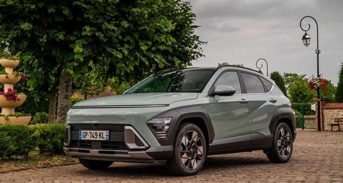 Hyundai Kona Hybrid ousa no design e é sóbrio na eficiência