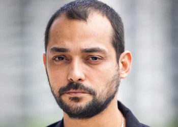 “Os Outros” funcionou como um ponto de virada profissional para Eduardo Sterblitch