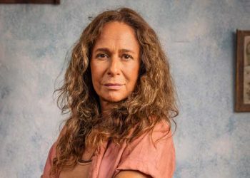 Andrea Beltrão tem feito caminhos prazerosos até os Estúdios Globo