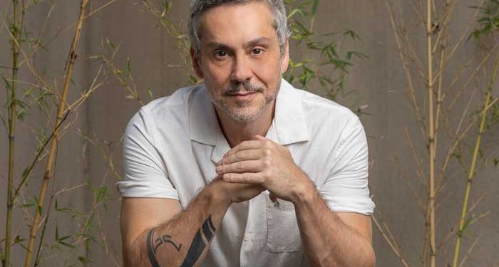 Alexandre Nero transita entre a comédia e o drama em “No Rancho Fundo”