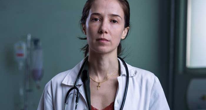 Marjorie Estiano já tinha uma carreira estabelecida antes de “Sob Pressão”