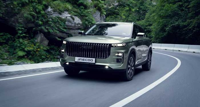 Jaecoo J7, confirmado no Brasil no fim de 2024, é carregado de tecnologia