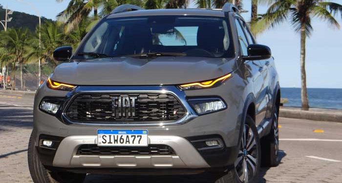 Fiat Toro Volcano T270 flex mostra as qualidades que amedrontam os rivais