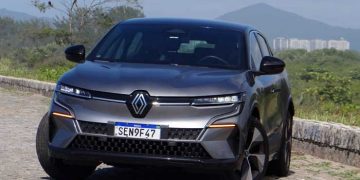 Megane E-Tech tem estilo, performance e conforto para mudar a imagem da Renault