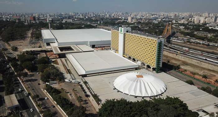 Reformado, Anhembi é batizado em homenagem a Bruno Covas e devolvido à cidade