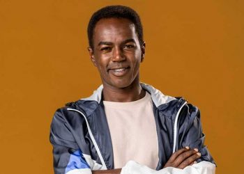 Jonathan Azevedo exalta importância de histórias sociais diante das câmeras