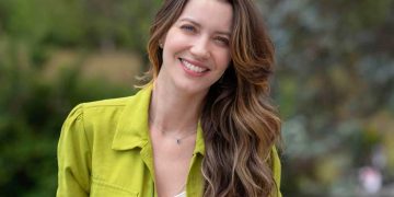 Nathalia Dill rapidamente topou integrar o elenco de “Família é Tudo”