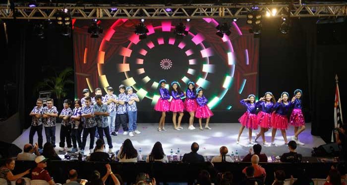 6° Encontro Cultural do Colégio Objetivo Penha promove o protagonismo juvenil com arte e criatividade