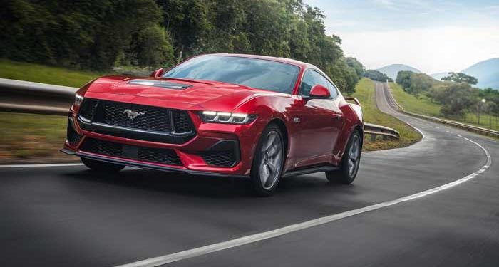 Sétima geração do Mustang é mais do mesmo, mas ainda é divertido