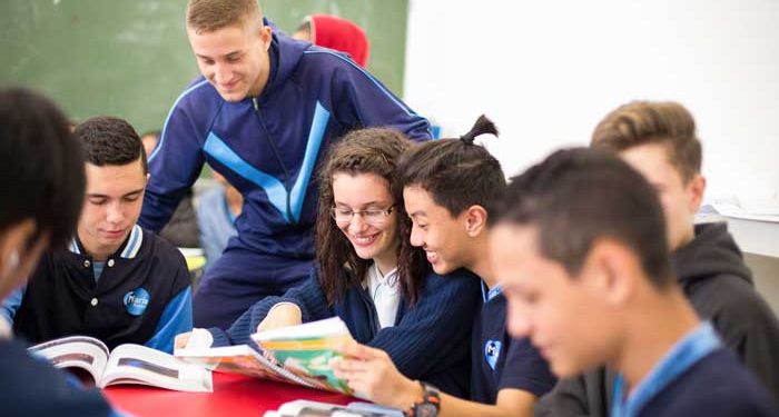 Estado e empresas se unem para investirem em escolas de ensino integral