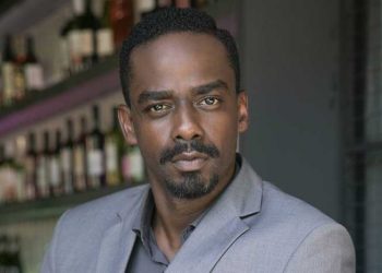 Raphael Logam tem acompanhado dois universos completamente diferentes nas últimas semanas