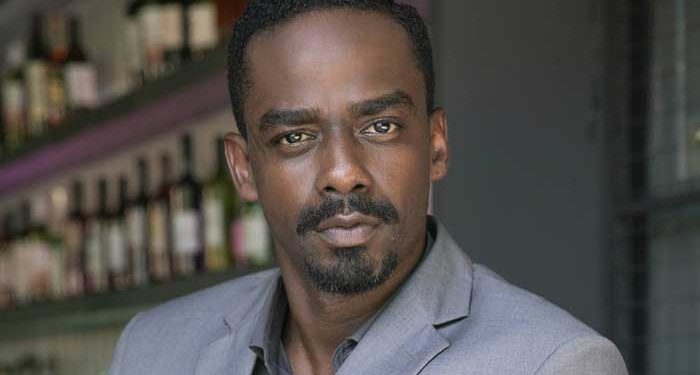 Raphael Logam tem acompanhado dois universos completamente diferentes nas últimas semanas