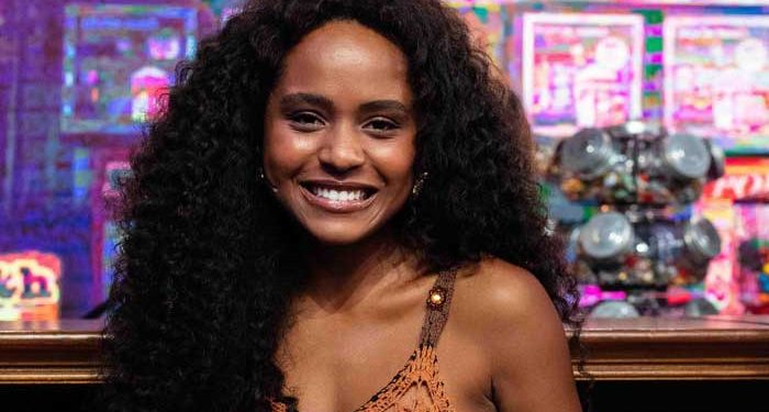 Duda Santos, que viveu a romântica Maria Santa em “Renascer”, já colhe os frutos desse projeto