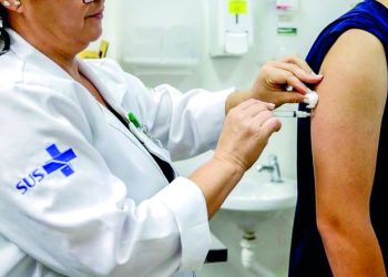 Vacinação contra a dengue em São Paulo
