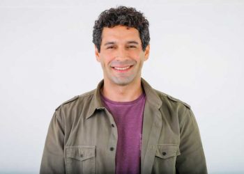 João Baldasserini está no ar como o romântico Daniel de “A Infância de Romeu e Julieta”