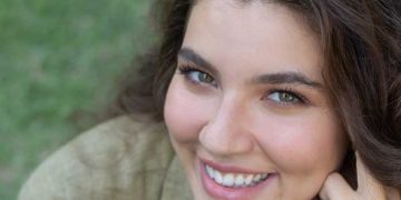 Alanis Guillen está de volta ao horário nobre