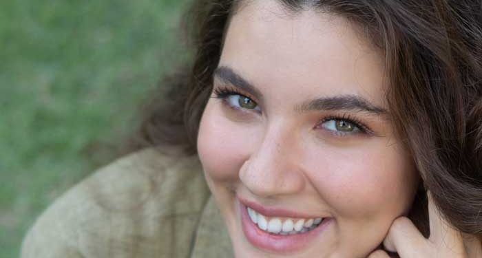 Alanis Guillen está de volta ao horário nobre