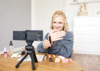 Programação de cursos e palestras gratuitas