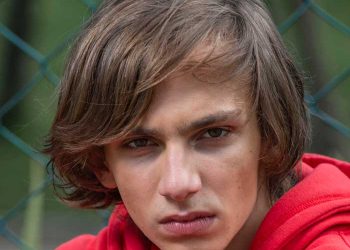 Kenya Sade está sempre envolvida com música