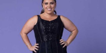 Tati Machado celebra momento frutífero na tevê