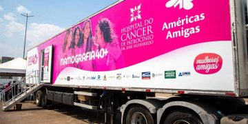 Unidade Móvel da ONG Américas Amigas Inicia Campanha Outubro Rosa