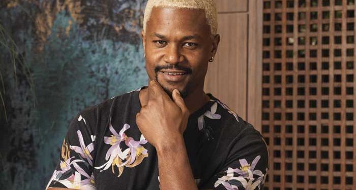 David Júnior tem encarado uma série de novidades em “Mania de Você”