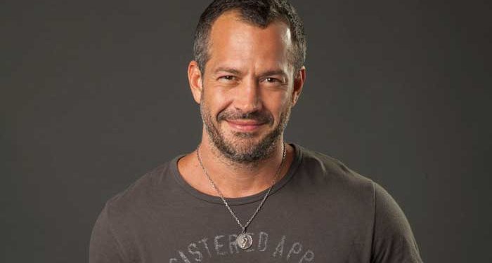 Na reprise de “Cabocla”, Malvino Salvador relembra o começo na tevê