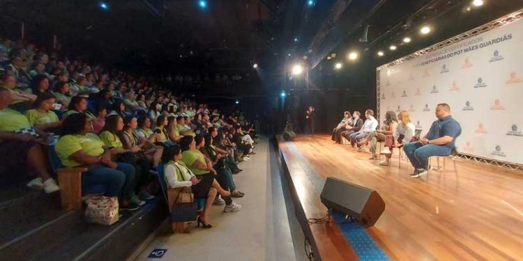 Prefeitura de São Paulo forma mais de 270 mulheres no Programa Operação Trabalho – Mães Guardiãs