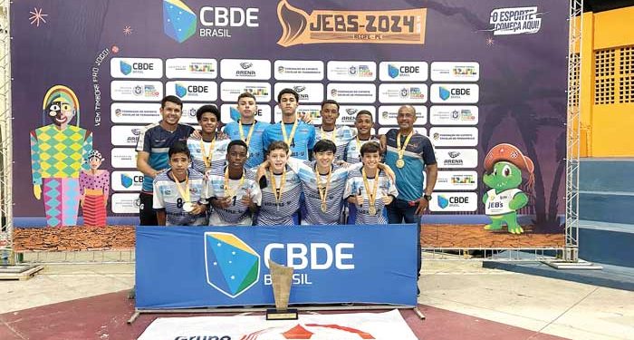 Colégio Drummond vai representar o Brasil no Sul-americano de Futsal