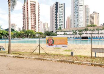 Prefeitura inicia obra de revitalização do parque aquático do Ceret
