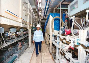 Metrô na ZL terá a primeira mulher a controlar um Tatuzão