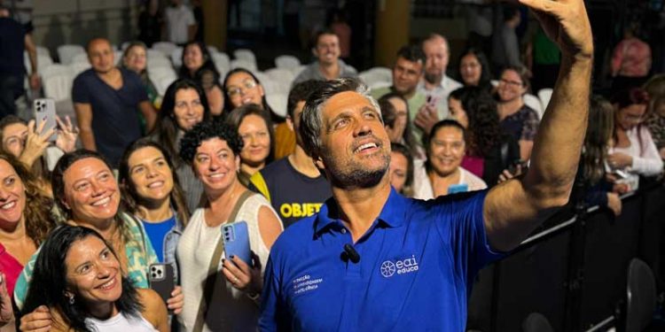 Evento com Leo Chaves foi um sucesso no Colégio Objetivo Penha!