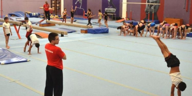 Prefeitura seleciona 500 atletas na peneira do Centro Olímpico