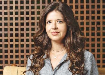 Mariana Santos exalta trajetória diversificada na tevê