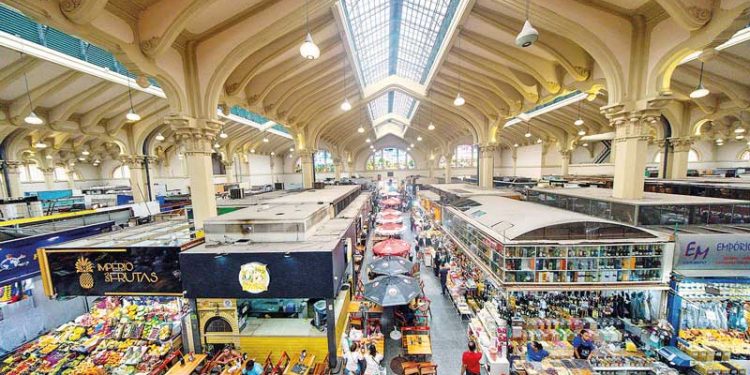 Revitalização do Mercadão é entregue com restauração da fachada e novas tecnologias