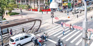 Câmeras do Smart Sampa começam a ler placas para identificar veículos roubados