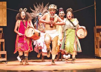 Teatro Arthur de Azevedo é palco de espetáculo circense